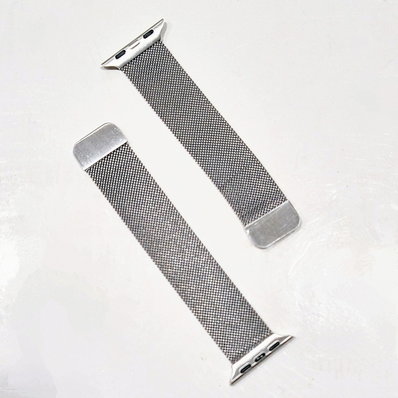 Metal Mesh Watch Band Fits Apple Watch 38mm-40mm-41mm Silver-tone Adjustable Fit - Picture 1 of 6
